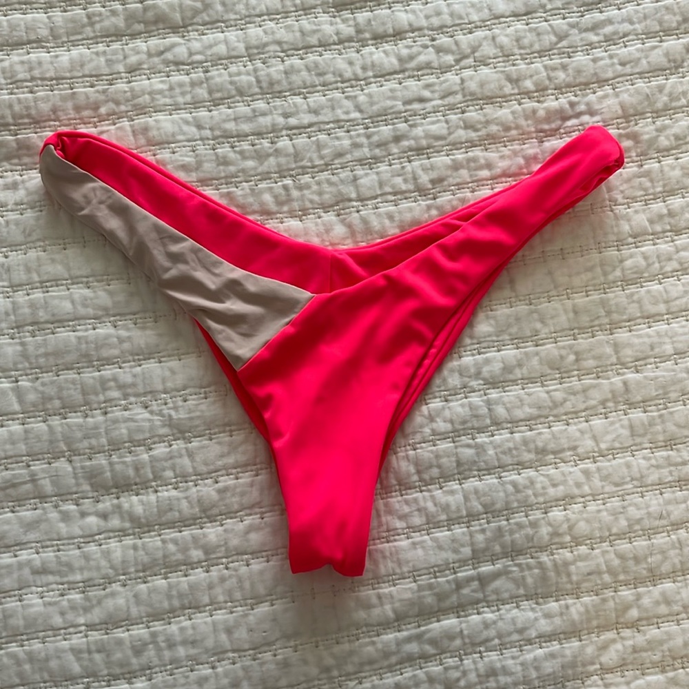 Billabong thonga hot pink bikini